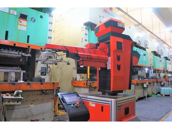 東莞鈑金加工廠家的沖床結構圖與原理 東莞鈑金加工廠家的沖床結構圖與原理