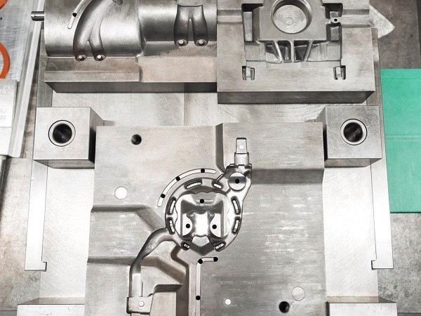 寶安沖壓廠家，連續(xù)模設(shè)計要點(3)[誠瑞豐]
