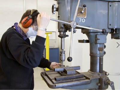 五金沖壓有限公司怎么樣？